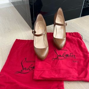 Christian Louboutin Mary Jane pumps